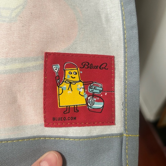 Blue Q Yellow and Gray Kitchen Linens Apron - Picture 3 of 3